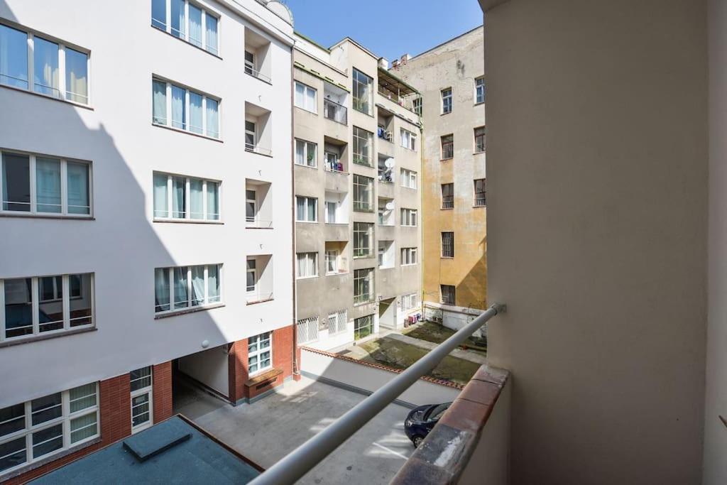 Oli Apartment Praha Eksteriør bilde